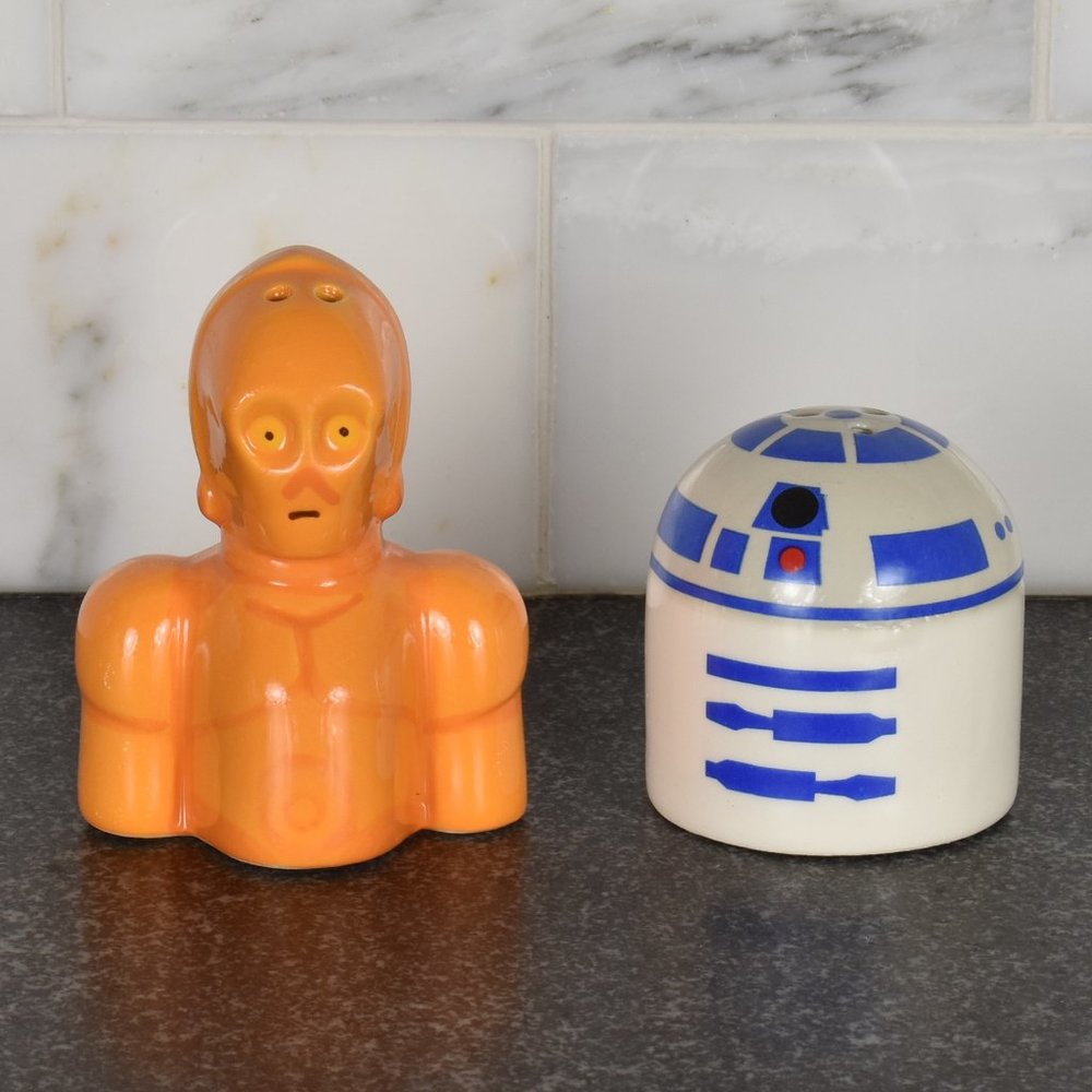 Disney Star Wars R2D2 & C3PO Ceramic Sculpted Salt & Pepper Shakers